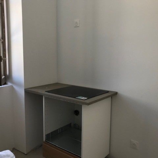  CABINET L'ANTENNE : Appartement | NIMES (30900) | 38 m2 | 620 € 