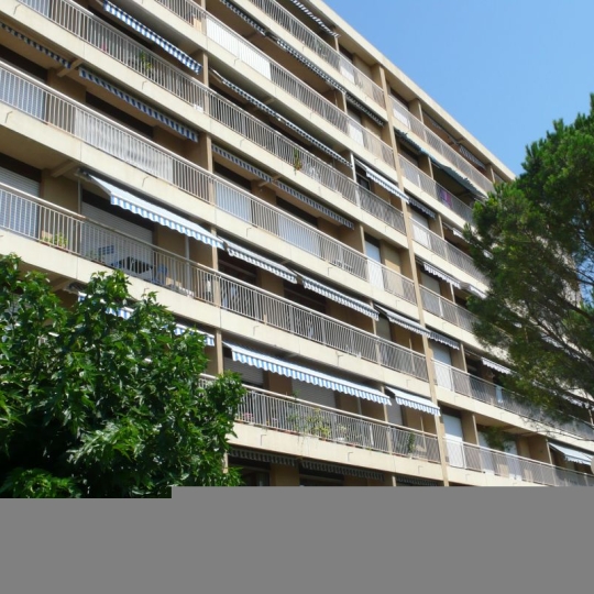  CABINET L'ANTENNE : Appartement | NIMES (30900) | 32 m2 | 630 € 