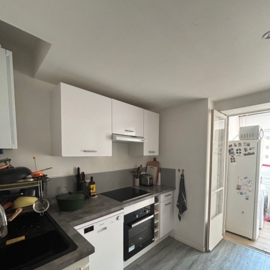  CABINET L'ANTENNE : Appartement | NIMES (30000) | 89 m2 | 950 € 