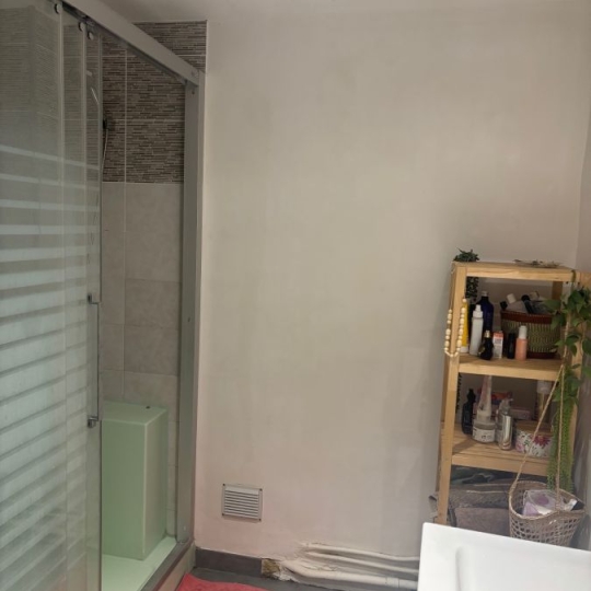  CABINET L'ANTENNE : Appartement | NIMES (30000) | 89 m2 | 950 € 