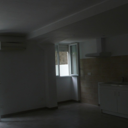 CABINET L'ANTENNE : Apartment | NIMES (30900) | 62.31m2 | 975 € 