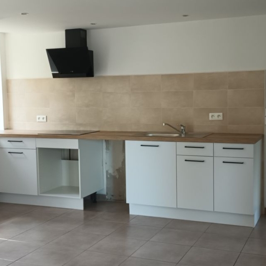 CABINET L'ANTENNE : Appartement | NIMES (30900) | 62.31m2 | 975 € 