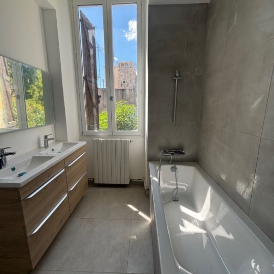  CABINET L'ANTENNE : Apartment | NIMES (30000) | 73 m2 | 790 € 