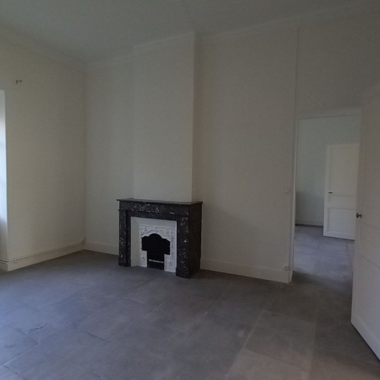  CABINET L'ANTENNE : Appartement | NIMES (30900) | 107 m2 | 1 030 € 