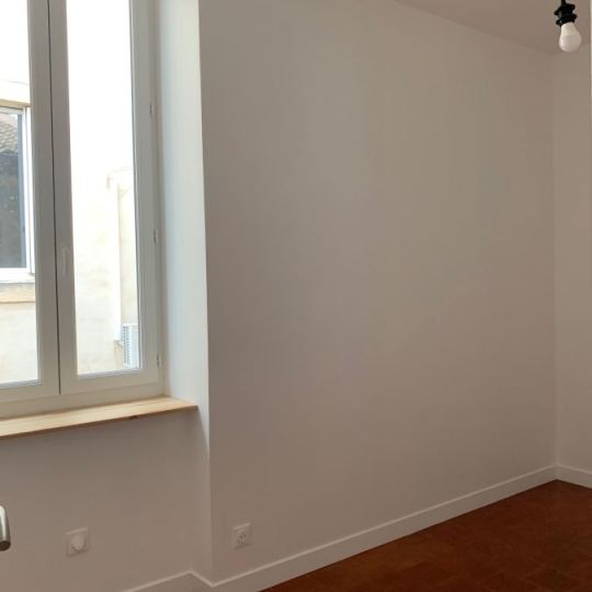  CABINET L'ANTENNE : Appartement | NIMES (30900) | 54 m2 | 700 € 