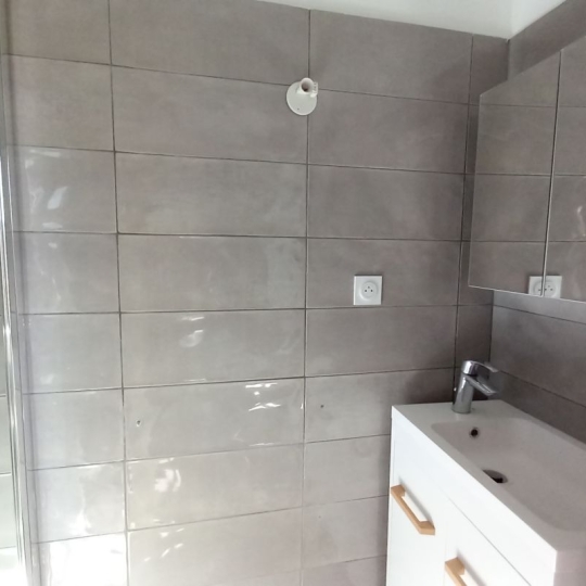 CABINET L'ANTENNE : Appartement | NIMES (30900) | 28 m2 | 530 €   CABINET L'ANTENNE : Appartement | NIMES (30900) | 28 m2 | 530 €