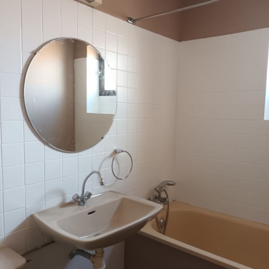  CABINET L'ANTENNE : Apartment | NIMES (30900) | 37 m2 | 526 &euro; 
