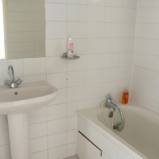  CABINET L'ANTENNE : Apartment | NIMES (30900) | 20 m2 | 407 &euro; 