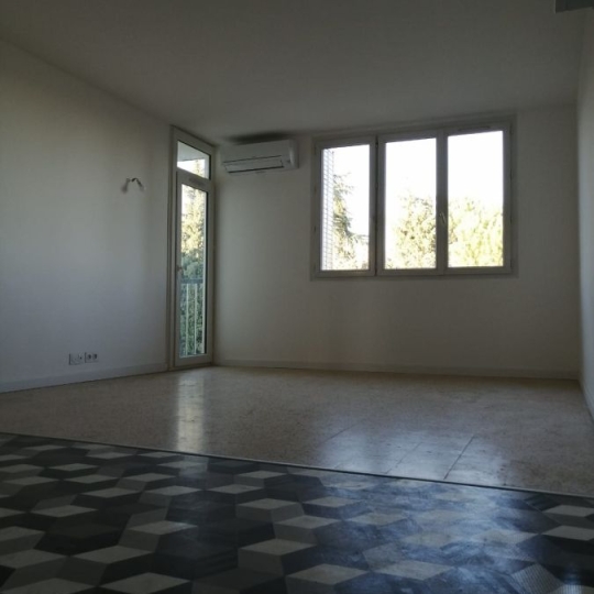  CABINET L'ANTENNE : Appartement | NIMES (30900) | 64 m2 | 577 &euro; 