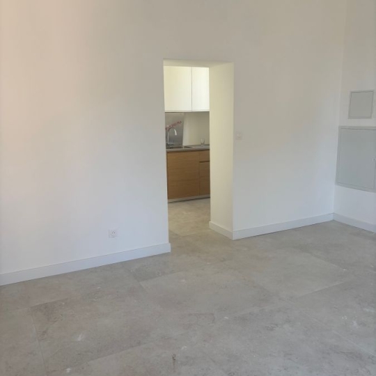  CABINET L'ANTENNE : Apartment | NIMES (30900) | 38 m2 | 620 &euro; 