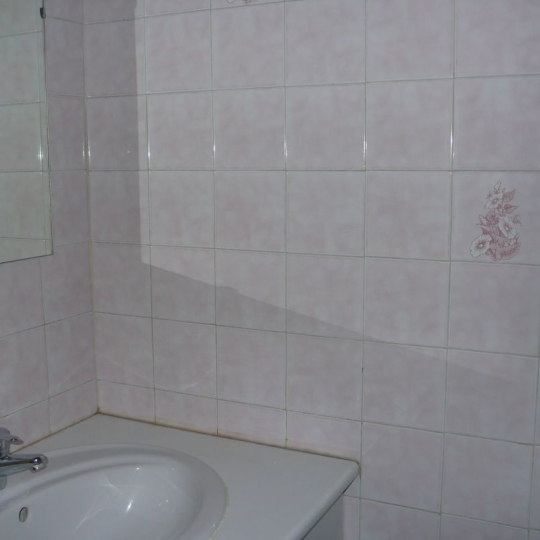  CABINET L'ANTENNE : Apartment | NIMES (30900) | 37 m2 | 385 &euro; 