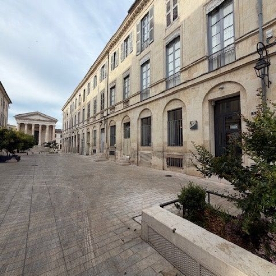 CABINET L'ANTENNE : Autres | NIMES (30900) | 78.00m2 | 1 600 € 