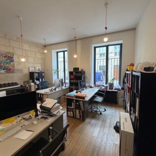 CABINET L'ANTENNE : Autres | NIMES (30900) | 78 m2 | 1 600 &euro; 
