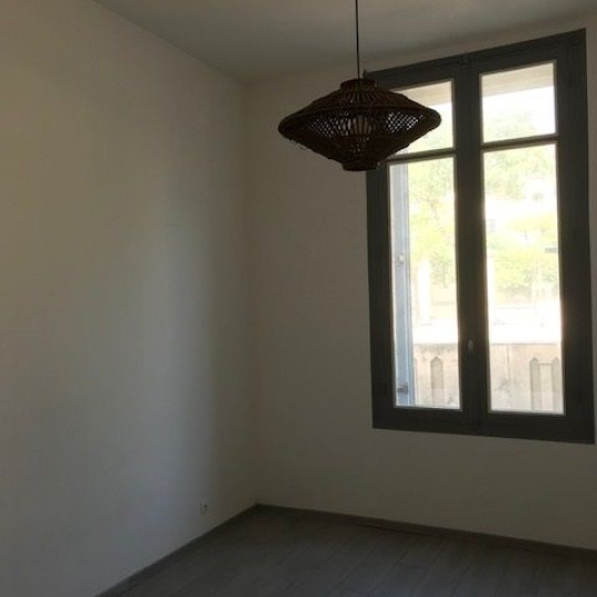  CABINET L'ANTENNE : Local / Bureau | NIMES (30900) | 45 m2 | 803 &euro; 