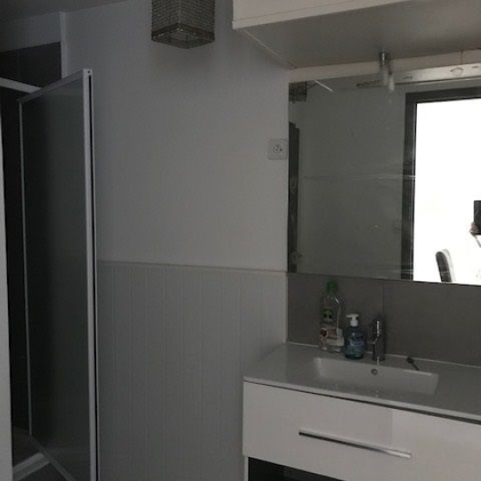  CABINET L'ANTENNE : Local / Bureau | NIMES (30900) | 45 m2 | 803 &euro; 