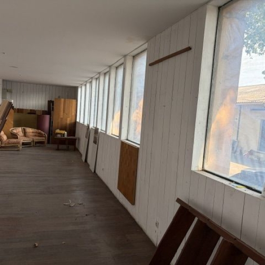  CABINET L'ANTENNE : Office | NIMES (30000) | 800 m2 | 2 500 &euro; 