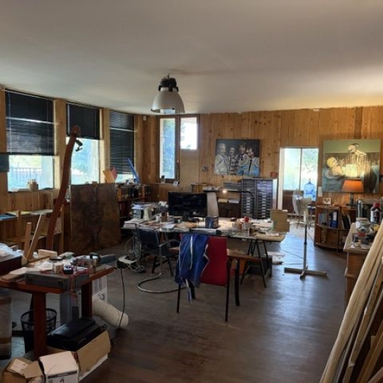  CABINET L'ANTENNE : Office | NIMES (30000) | 800 m2 | 2 500 &euro; 