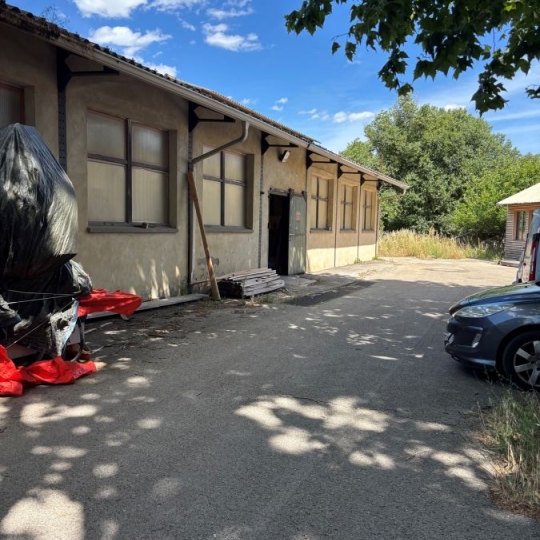 CABINET L'ANTENNE : Local / Bureau | NIMES (30000) | 140.00m2 | 700 € 