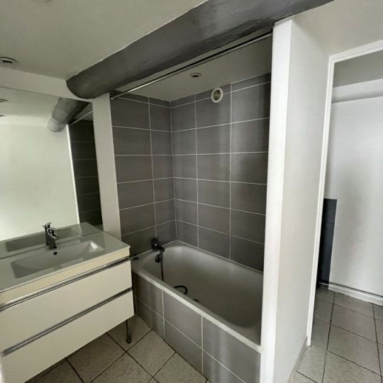  CABINET L'ANTENNE : Appartement | NIMES (30900) | 51 m2 | 585 &euro; 