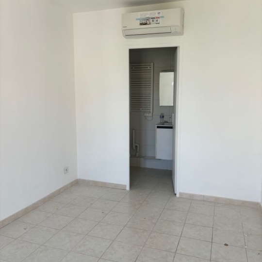  CABINET L'ANTENNE : Appartement | NIMES (30900) | 36 m2 | 565 &euro; 