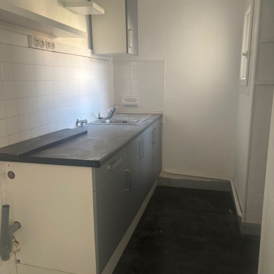 CABINET L'ANTENNE : Appartement | NIMES (30900) | 120.00m2 | 930 € 