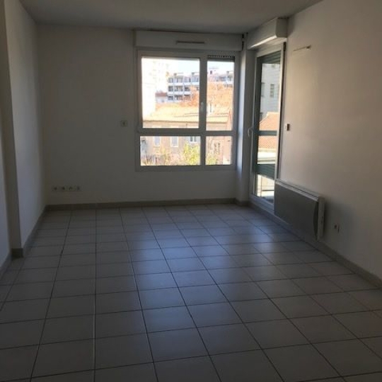  CABINET L'ANTENNE : Appartement | NIMES (30900) | 39 m2 | 648 &euro; 