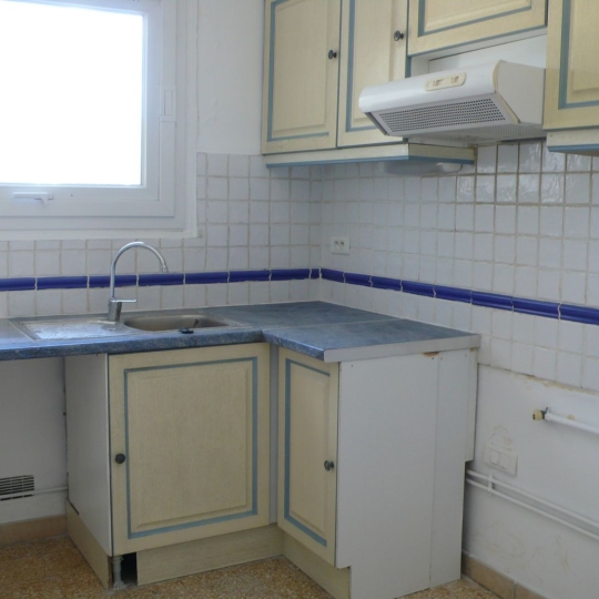CABINET L'ANTENNE : Appartement | NIMES (30900) | 60.00m2 | 703 € 