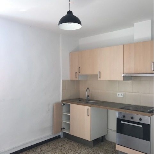 CABINET L'ANTENNE : Appartement | MILHAUD (30540) | 54.86m2 | 519 € 