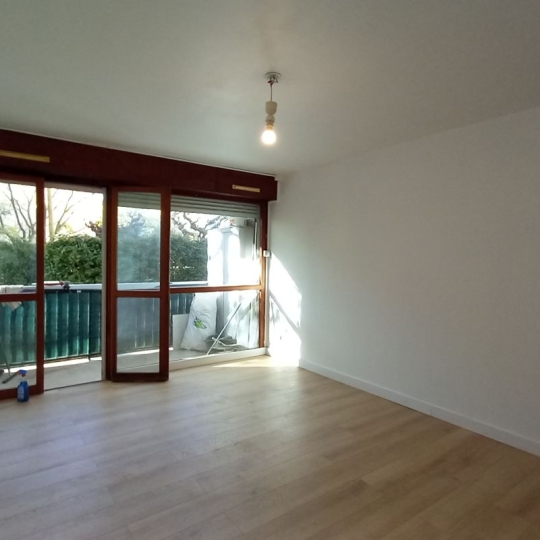 CABINET L'ANTENNE : Appartement | NIMES (30000) | 32.21m2 | 540 € 