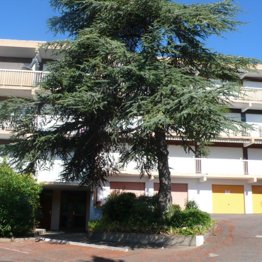  CABINET L'ANTENNE : Appartement | NIMES (30000) | 32 m2 | 540 &euro; 