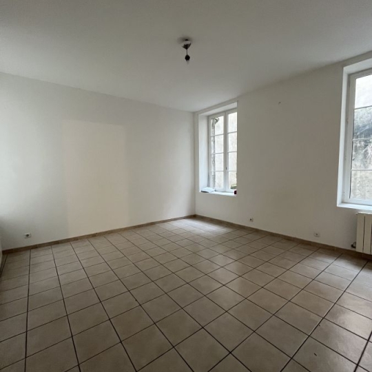  CABINET L'ANTENNE : Appartement | NIMES (30900) | 41 m2 | 407 &euro; 