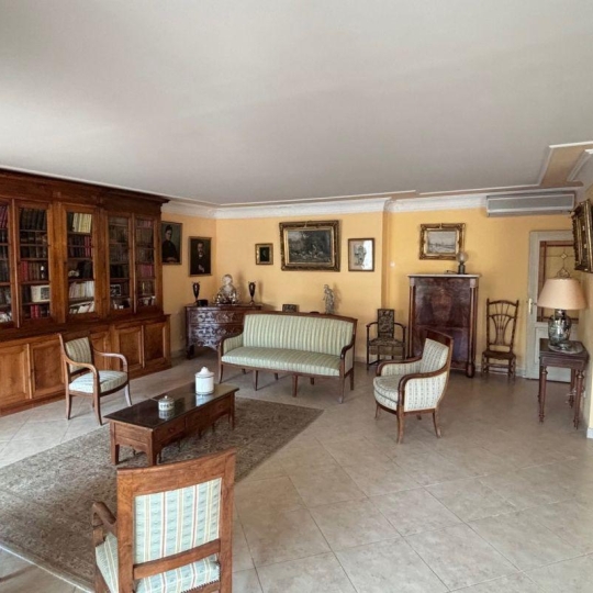 CABINET L'ANTENNE : Apartment | NIMES (30000) | 170 m2 | 650 000 € 