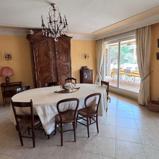  CABINET L'ANTENNE : Apartment | NIMES (30000) | 170 m2 | 650 000 € 