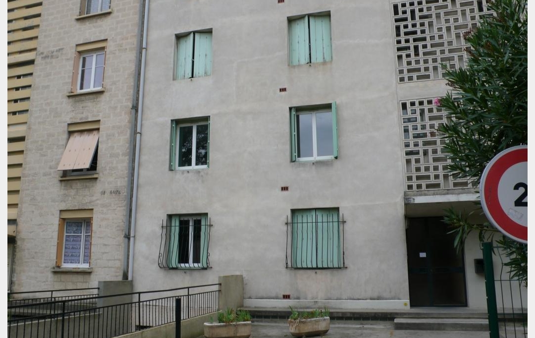 CABINET L'ANTENNE : Appartement | NIMES (30900) | 67 m2 | 741 &euro; 