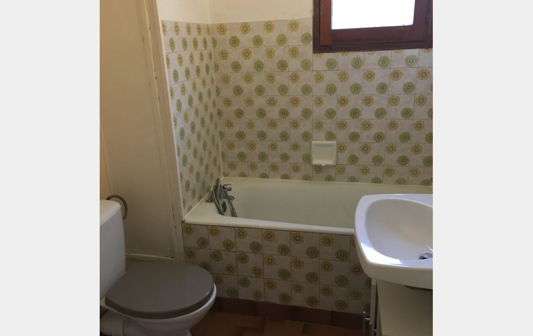 CABINET L'ANTENNE : Apartment | NIMES (30900) | 32 m2 | 485 € 
