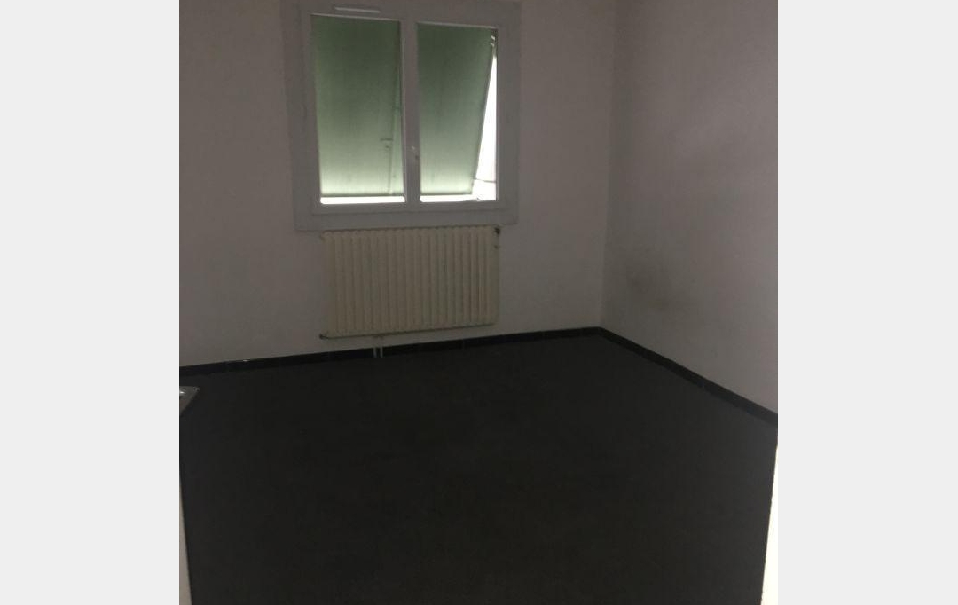 CABINET L'ANTENNE : Appartement | NIMES (30900) | 88 m2 | 749 € 