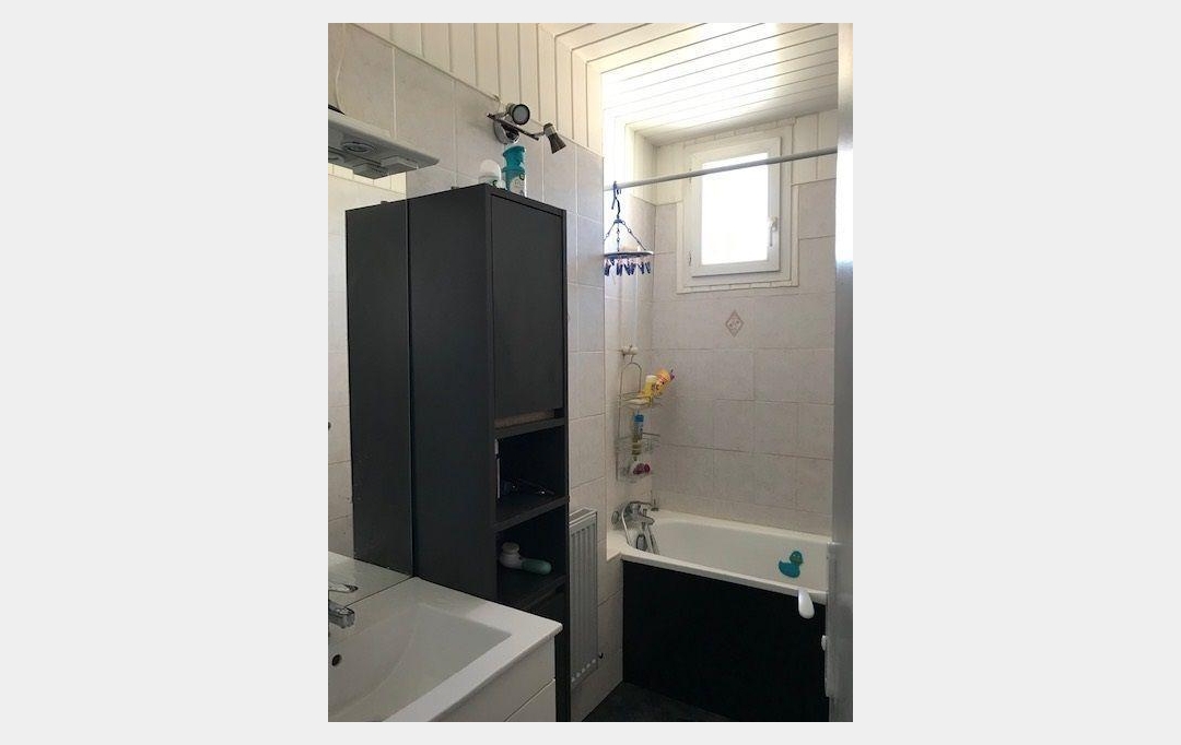 CABINET L'ANTENNE : Appartement | NIMES (30900) | 66 m2 | 616 € 