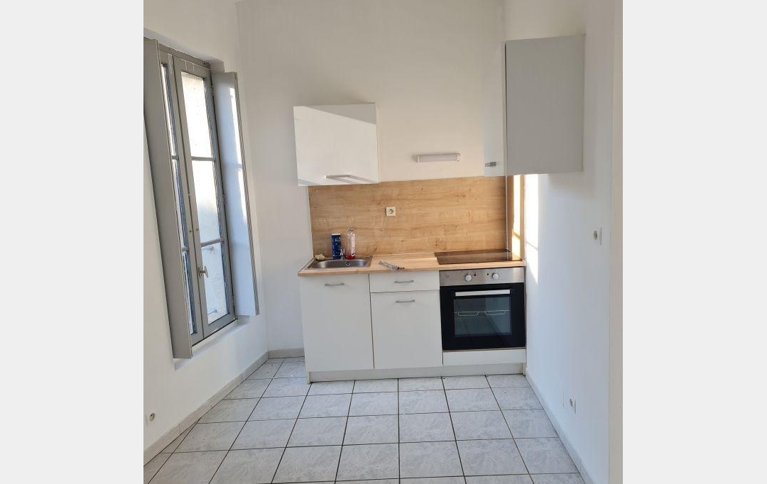 CABINET L'ANTENNE : Appartement | NIMES (30900) | 47 m2 | 520 € 