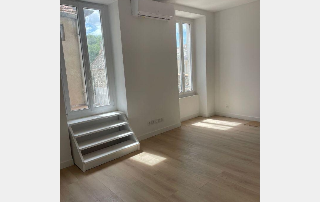 CABINET L'ANTENNE : Appartement | NIMES (30000) | 69 m2 | 750 € 