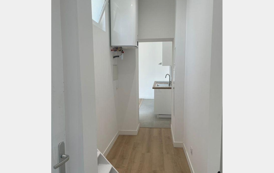 CABINET L'ANTENNE : Appartement | NIMES (30000) | 69 m2 | 750 € 