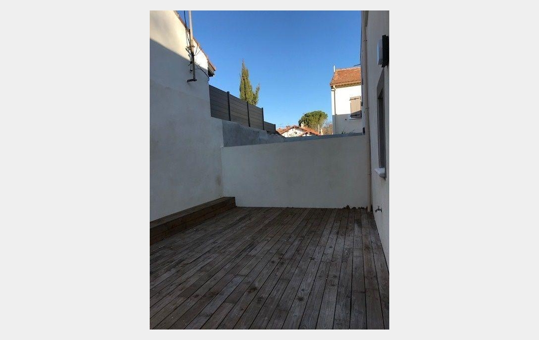 CABINET L'ANTENNE : Maison / Villa | NIMES (30000) | 73 m2 | 928 € 