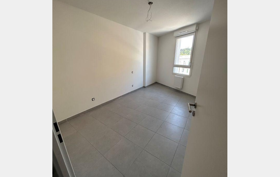 CABINET L'ANTENNE : Appartement | NIMES (30900) | 58 m2 | 760 € 