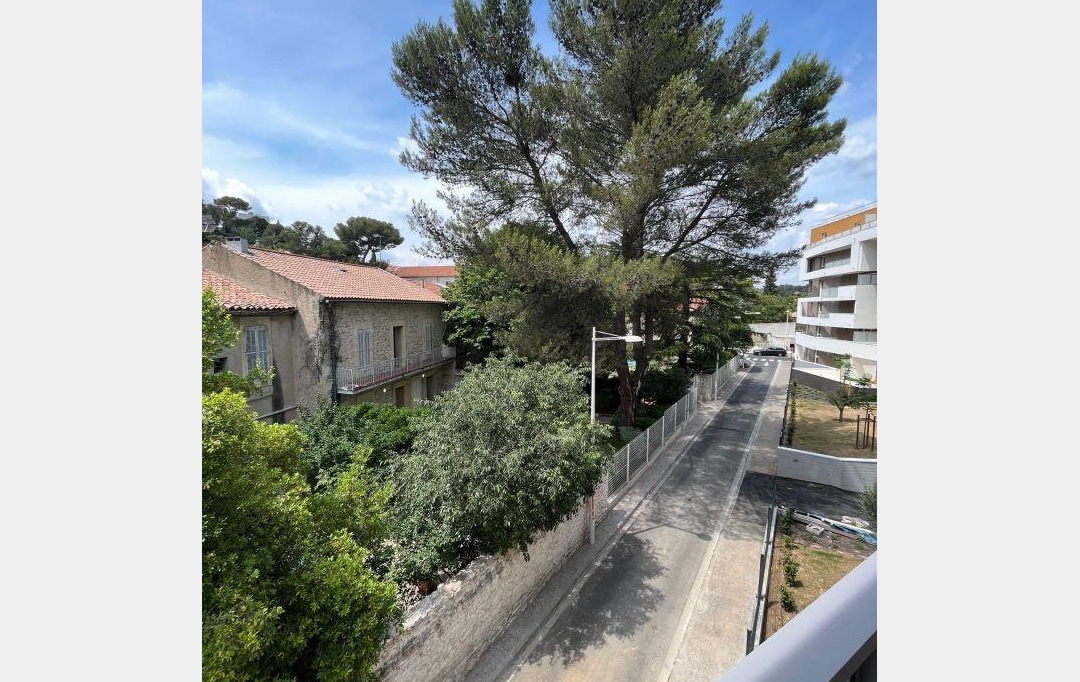 CABINET L'ANTENNE : Appartement | NIMES (30900) | 58 m2 | 760 € 