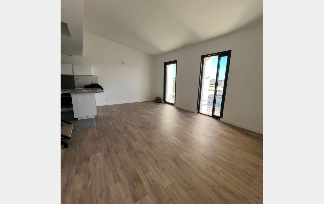 CABINET L'ANTENNE : Maison / Villa | NIMES (30900) | 63 m2 | 895 € 