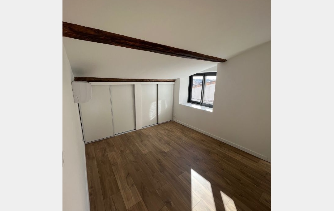 CABINET L'ANTENNE : Maison / Villa | NIMES (30900) | 63 m2 | 895 € 