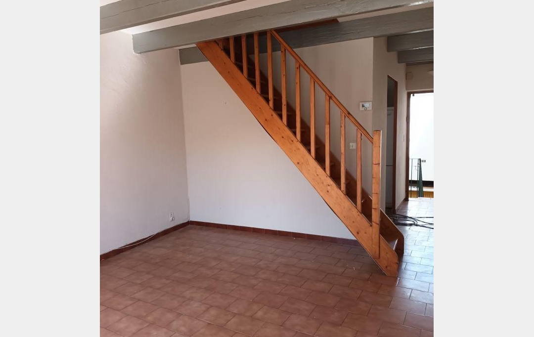 CABINET L'ANTENNE : Appartement | NIMES (30000) | 36 m2 | 517 € 