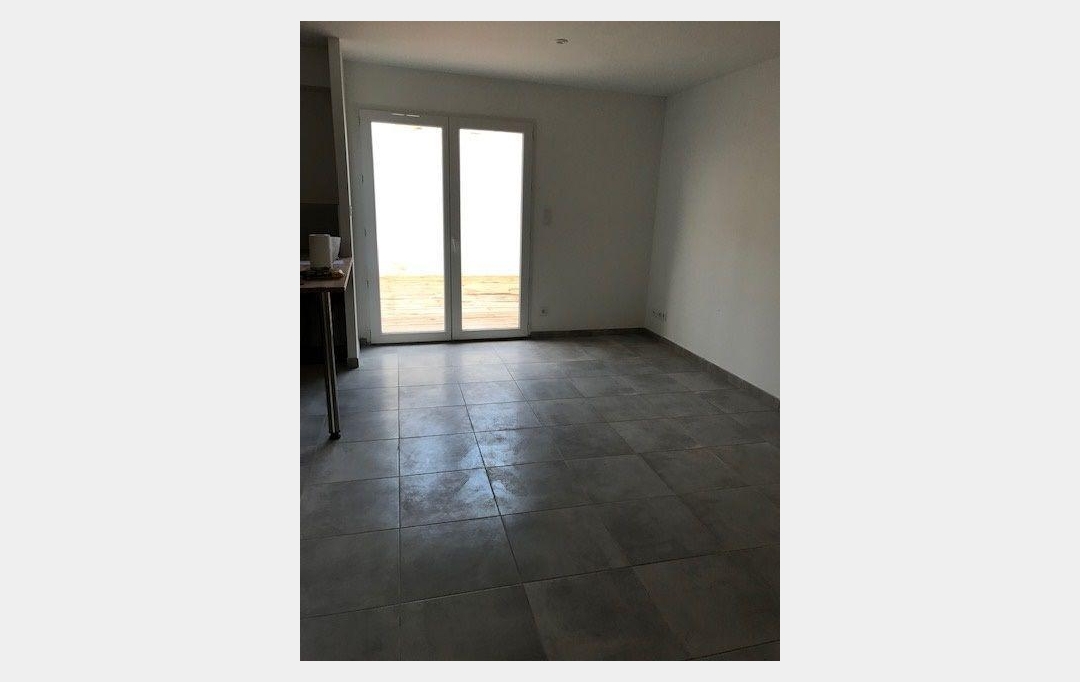 CABINET L'ANTENNE : Autres | NIMES (30900) | 74 m2 | 928 € 