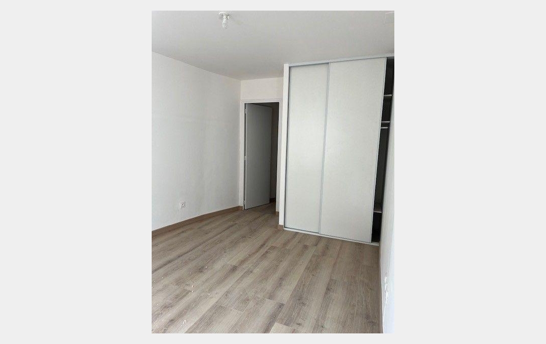 CABINET L'ANTENNE : Appartement | NIMES (30900) | 43 m2 | 550 € 