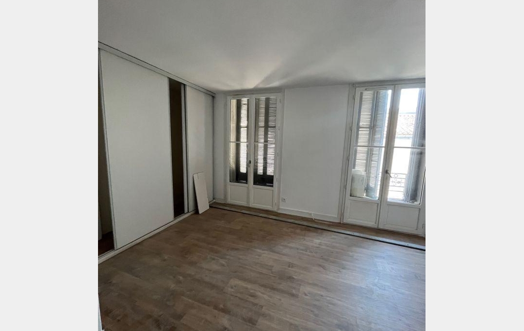 CABINET L'ANTENNE : Appartement | NIMES (30900) | 93 m2 | 1 135 € 