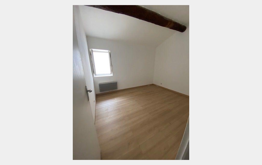 CABINET L'ANTENNE : Appartement | NIMES (30900) | 56 m2 | 550 € 